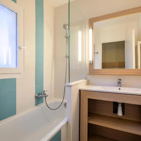 Saint-raphael Valescure - Maeva - Avec Terrasse 4 Personnes - Selection - Super Mae-7091 דירה
